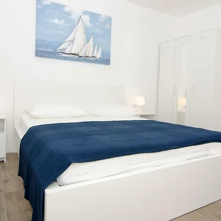 アパート M&d スプリト